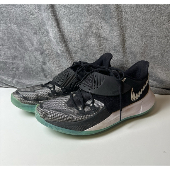 Nike Kyrie 3 Men's Low Basketball Athletic Shoes Sneakers Black Green Blue Sz 12 - Picture 6 of 16